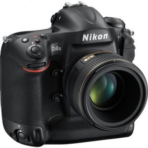 thumb Nikon D4S 1