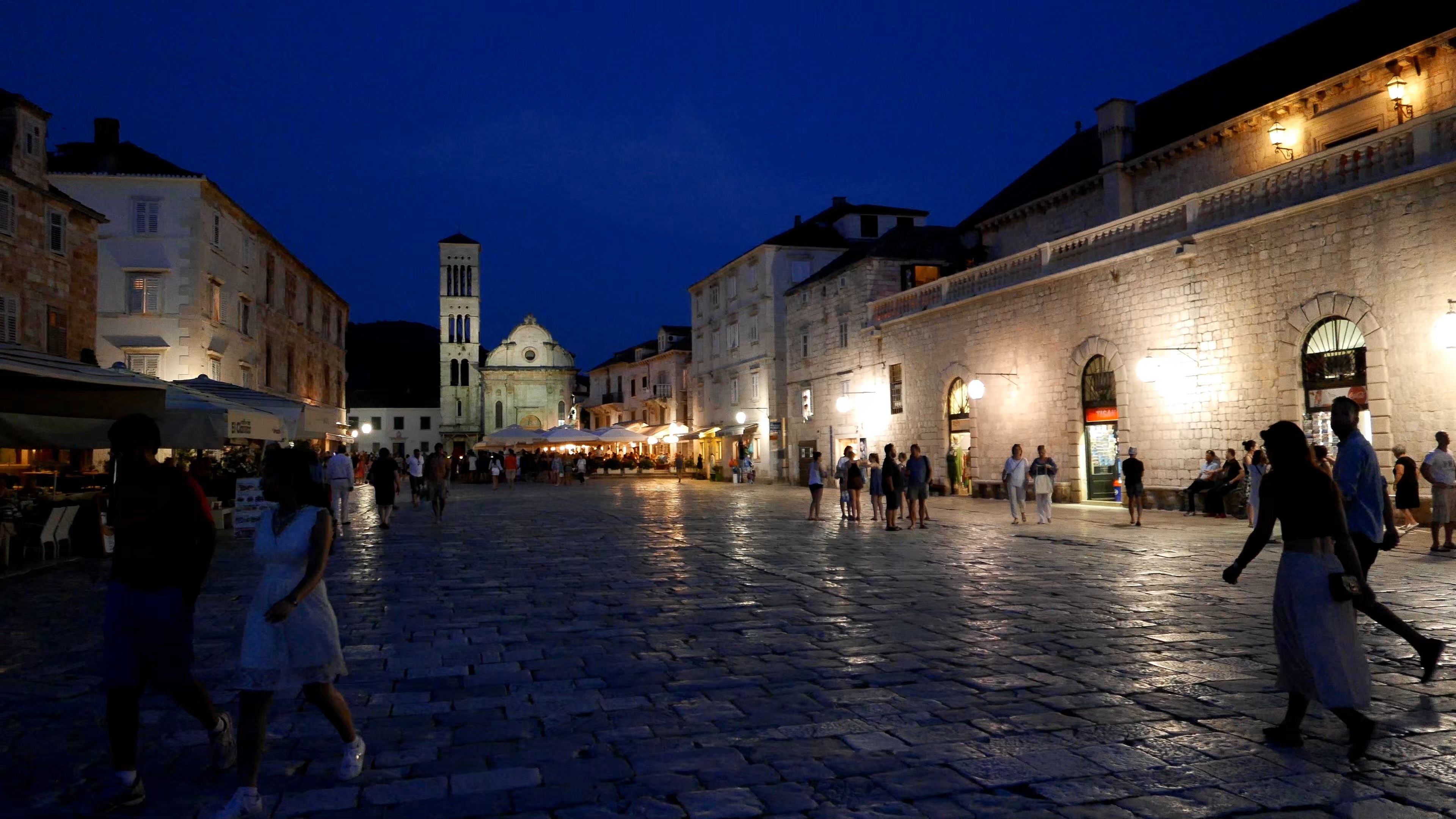 Croatie 2015.mkv_snapshot_00.14.30_[2015.10.13_17.24.31].jpg