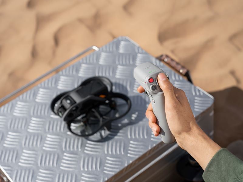 DJI_Avata_motion_controller2.jpg