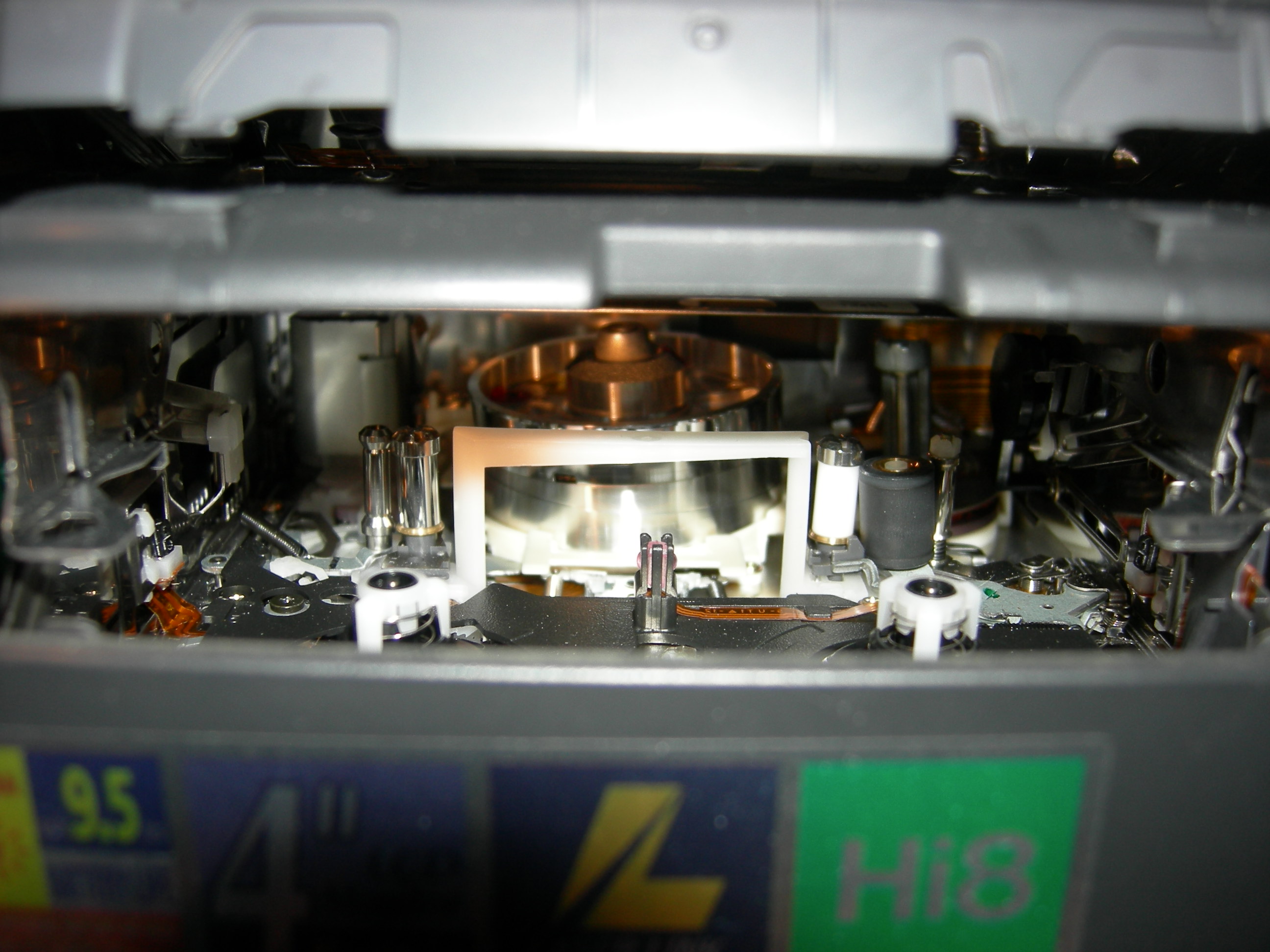 Réparation Magnétoscope Hi8  HDV, DV, anciens formats sur cassette