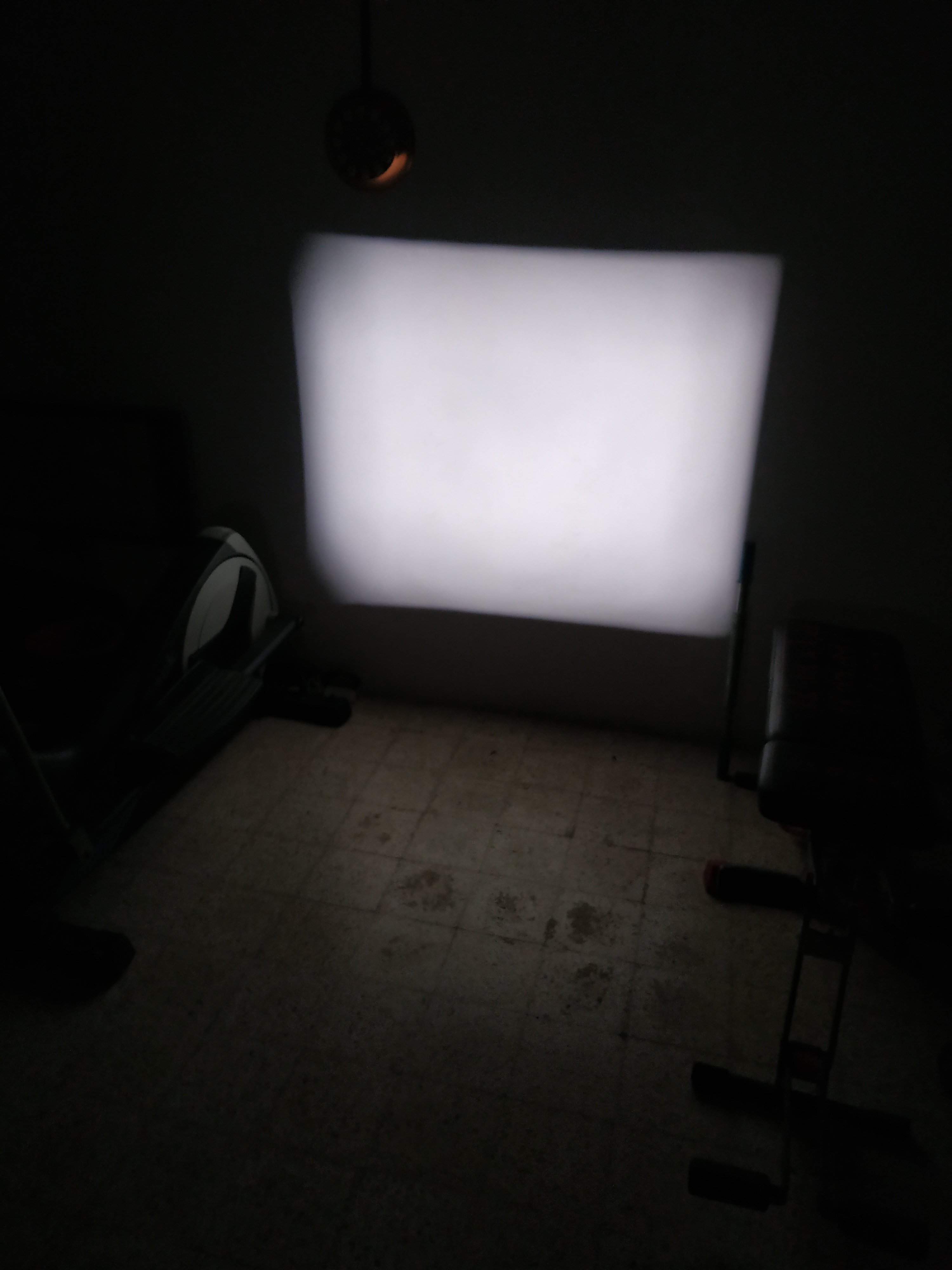 EUMIG LUMINOSITE SANS FILM.jpg