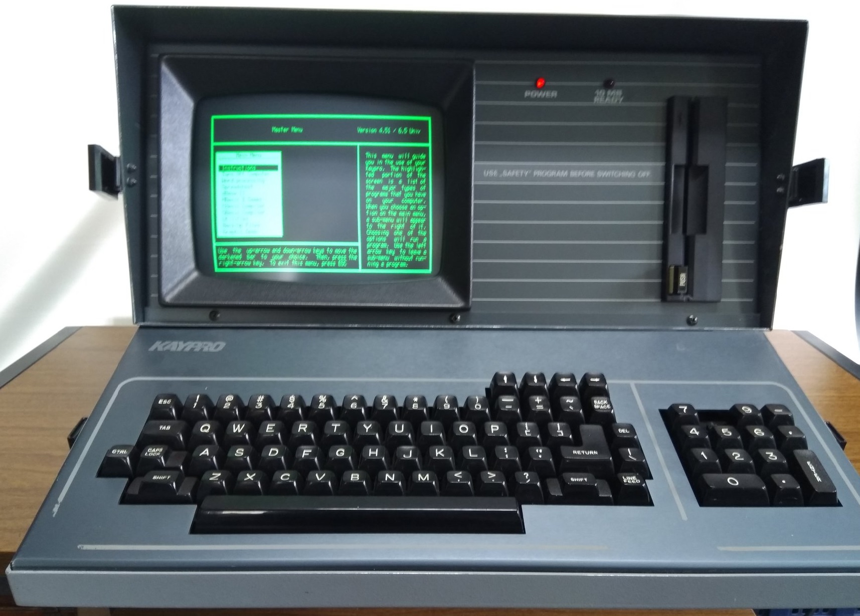 Kaypro10.jpg