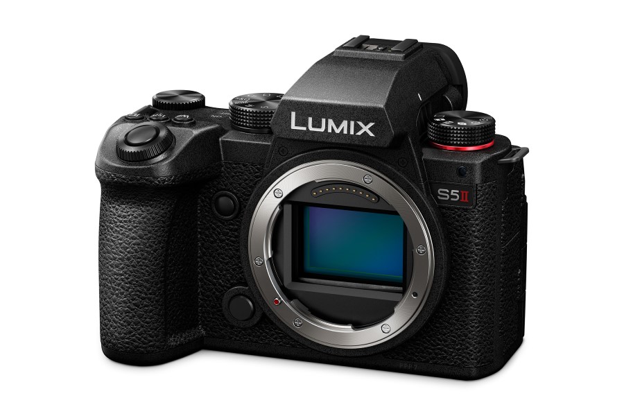 Panasonic-S5II.jpg