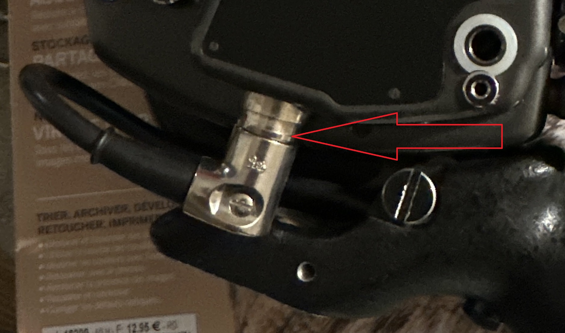 Repaire beaulieu Prise DIN.jpg