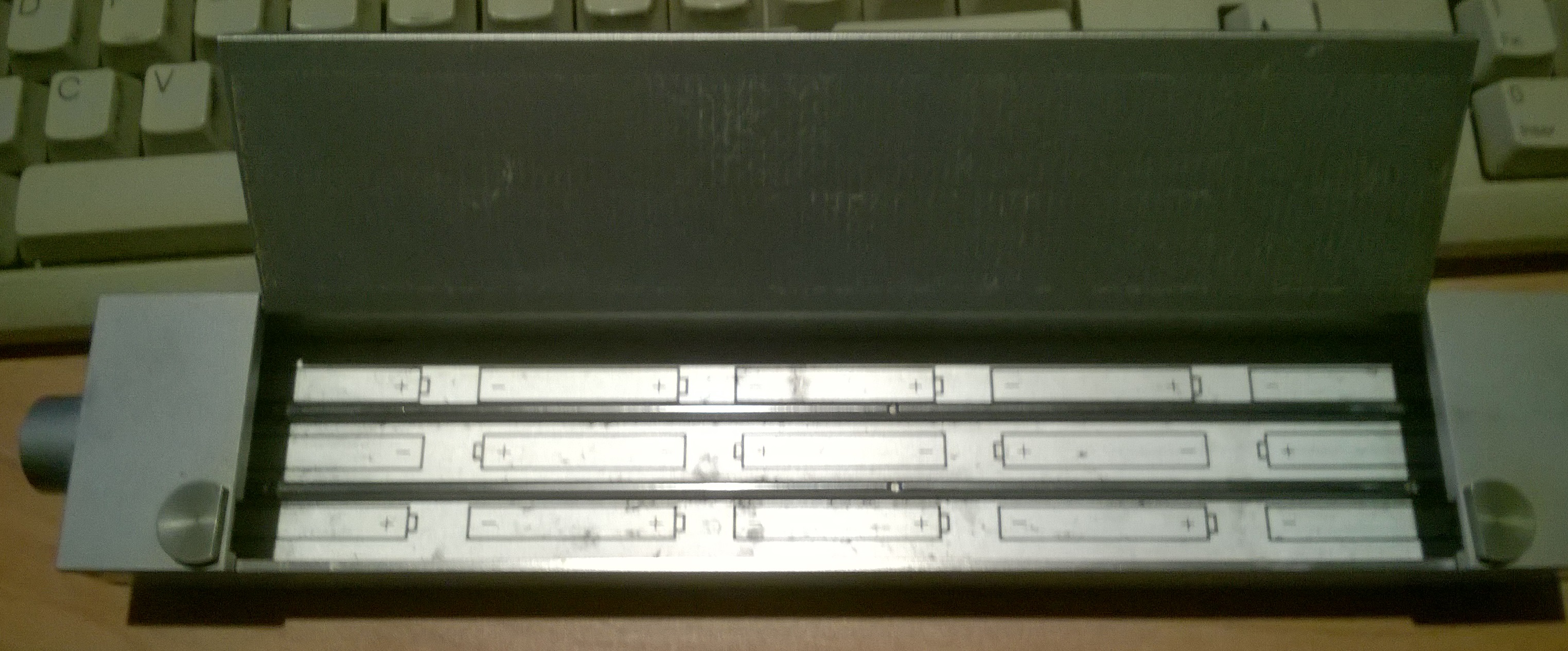 Repaire Stella ACU8 b.jpg