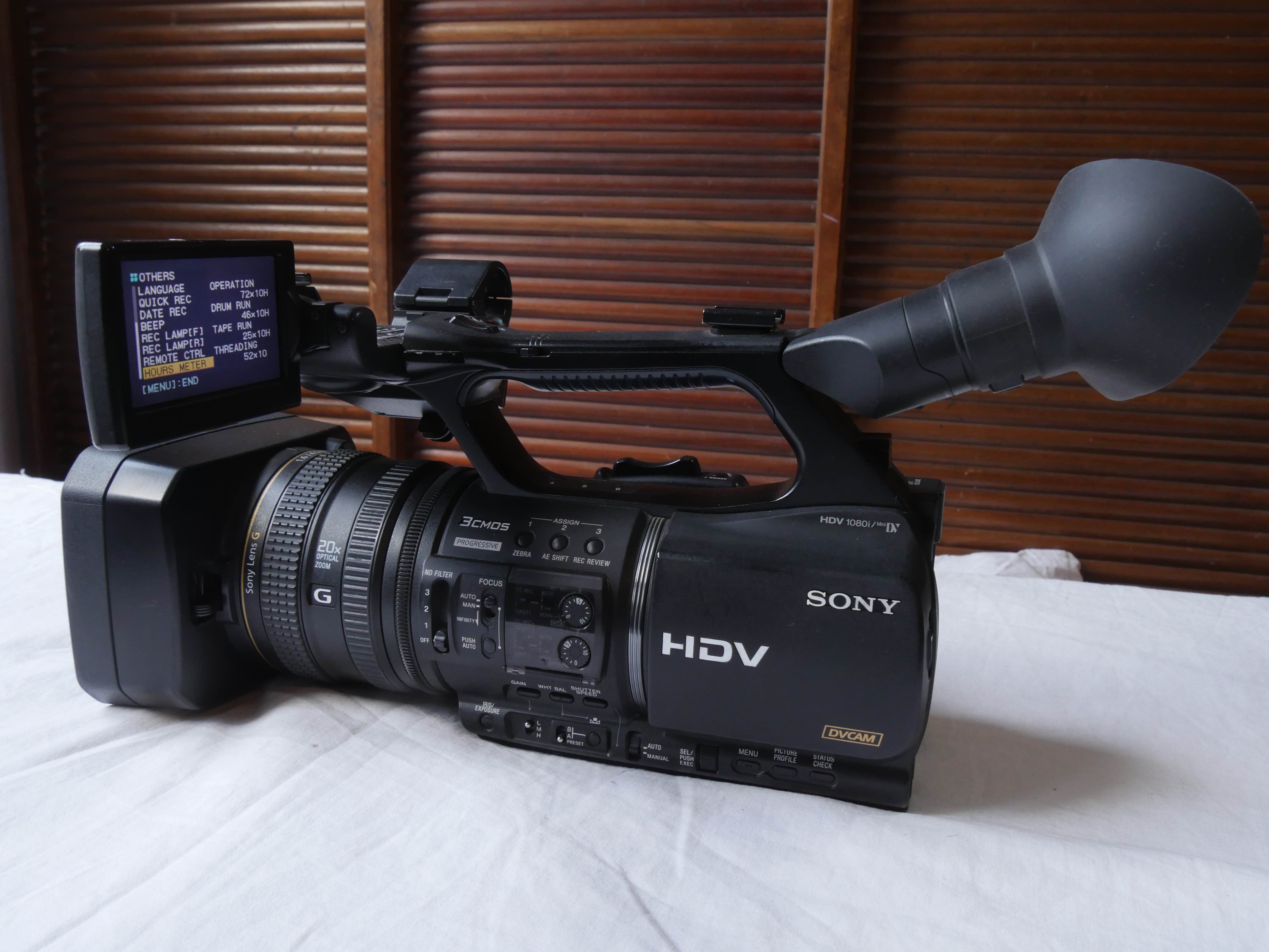 Sony Z5E.jpg