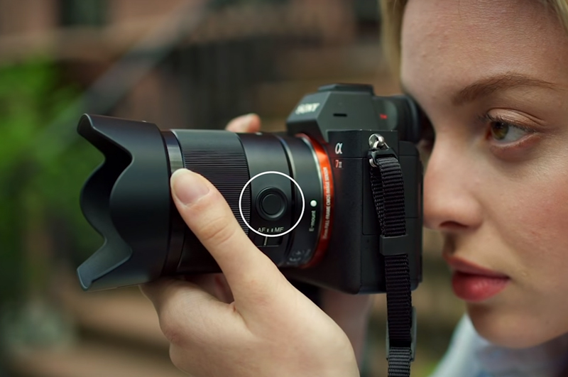 sony_35mm_f1.8_bouton.jpg