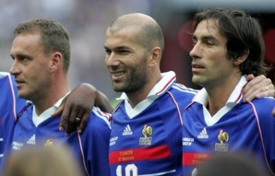 Copie (2) de Zidane-a-marque-129463.jpg