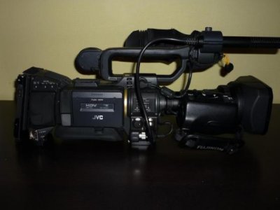 JVC droite.jpg