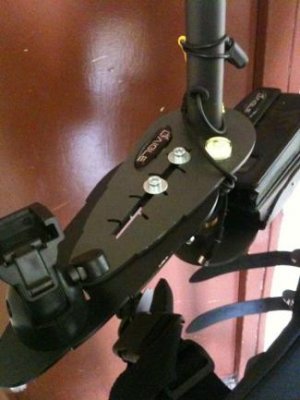 eqilibrage + suport retour LCD et housse cuir pour batterie.jpg
