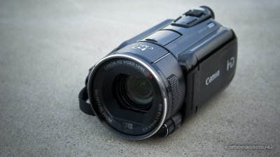canon_hf_s100_02.jpg