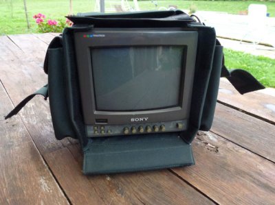 Moniteur Sony.JPG