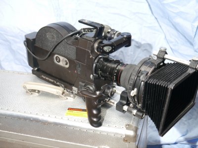 Arri 16SR poignée.jpg