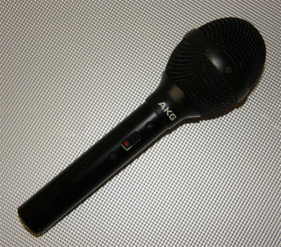 AKG_D_80 (Medium).jpg