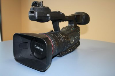 Caméra Canon XF300.jpg