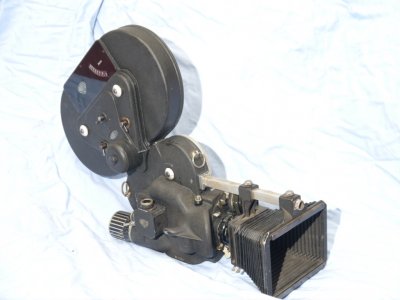 Arri 16ST moteur.jpg
