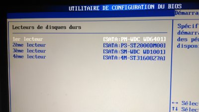 4eme disque du boitier reconnu dans le bios.jpg