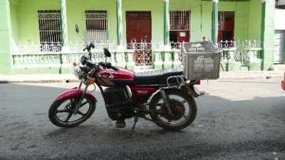 P1000307 moto.jpg