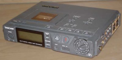 tascam-da-p1-3.jpg