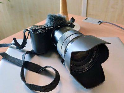 SONY_ZV-E10.jpg