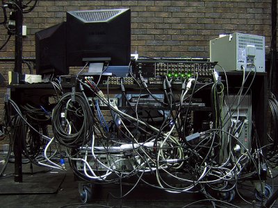 Meli-Melo_de_cables .jpg