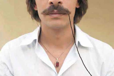 micro_moustache_filaire.jpg