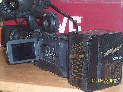 JVC-ET-ANTON.jpg