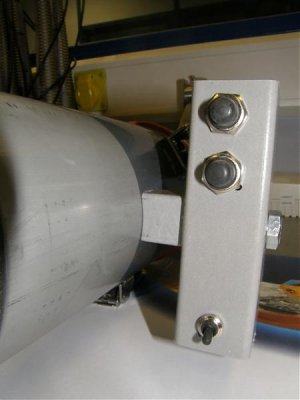 Poignee ZOOM + et - et Focus.jpg