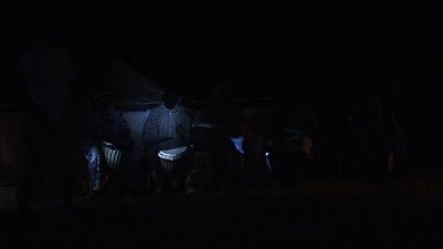 bivouac avec lampe torche.jpg