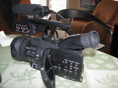 AGDVC_XLR.jpg