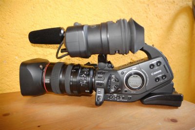 Canon XLH 1 (Large).JPG