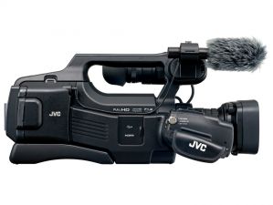 JVC-GY-HM70 04