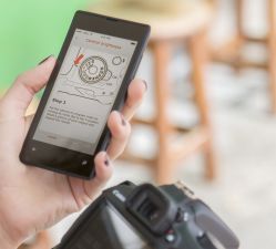 EOS 1200D Lifestyle 30