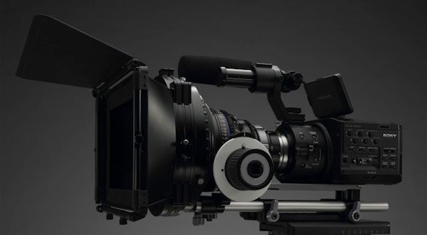 sony-nex-fs700e-4k-cinema-camera.jpg