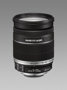 ef-s_18-200mm_f3.5-5.6_is_slant.jpg