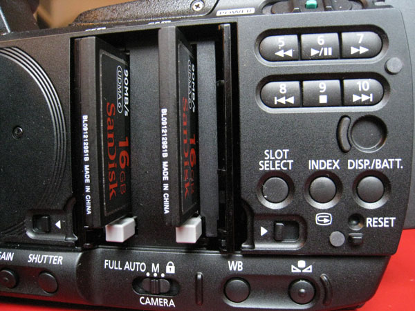 test_canon_xf100_enregistrement_sur_cartes_memoire_cf.jpg