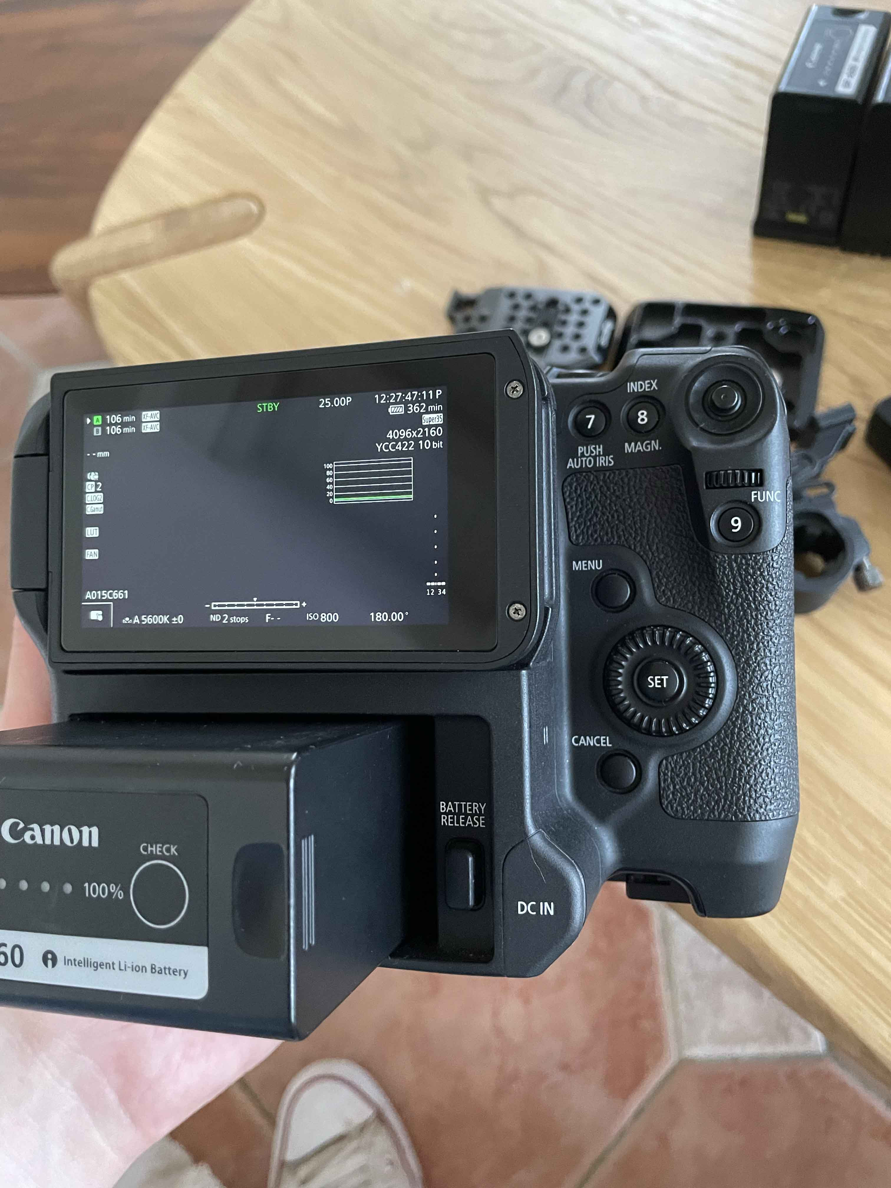 Canon C70 + accessoires