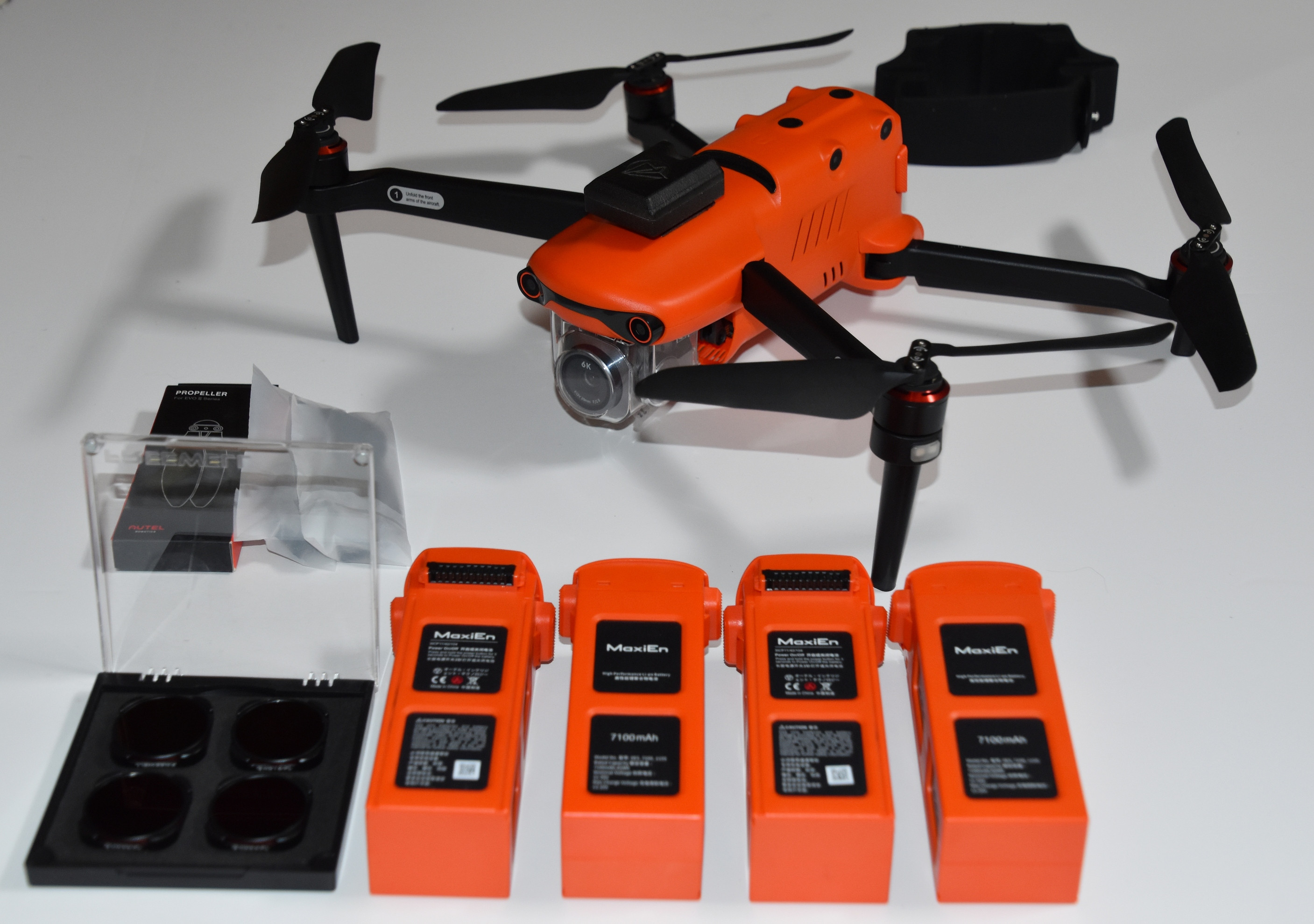 Drone Evo 2 avec 5 batteries, en très bon état, peu servi