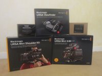 Blackmagic ursa mini 4.6K (neuve) + accessoires + cartes mémoires
