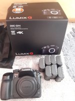 Panasonic GH4 comme neuf, de 2016, garanti, + 7 batteries
