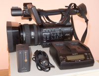 Camera Sony PXW-Z150 avec chargeur 220/12V