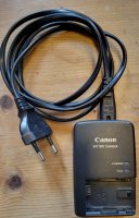 Chargeur Canon CG-800