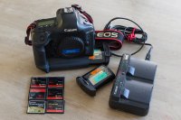 Canon EOS 1D-X + Compact Flash, Batteries, Chargeur, Télécommande