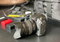 Panasonic GH5 + Objectif Lumix 12-35mm + sac + accessoires