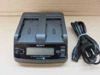 AC-VQ1050 SONY Chargeur double canaux batterie NPF