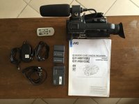 CAMERA JVC GY-HM150E + SAC DE TRANSPORT MANFROTTO MESSENGER UNICA V - ETAT EXCELLENT