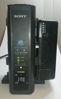 SONY Chargeur de batterie BC-L50