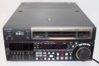 Magnetoscope HDCAM Sony HDW-D2000 (parfait état)