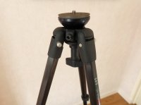 Trépied MANFROTTO 442 carbone