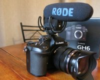 Lumix GH 6 parfait état + Optique